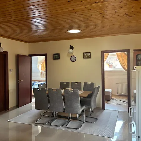 Otto Vendeghaz Apartament Siófok